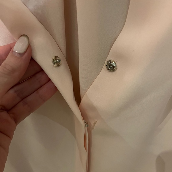 Aritzia Babaton blouse light pink size XS - Picture 5 of 6